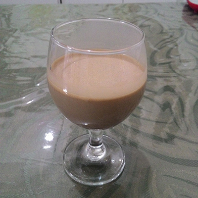 receita-de-amarula-com-vodka-servida-sem-gelo